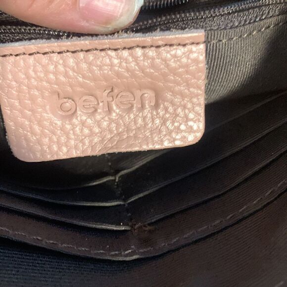 Befen EUC pink wristlet - Picture 4 of 4
